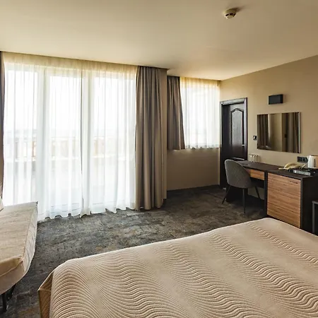 Kalithea Family Hotell 3*