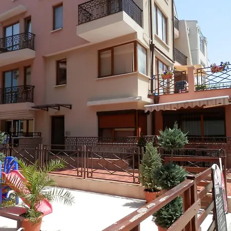 Kalithea Family 호텔 소조폴