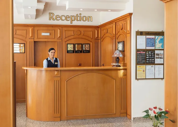 מלון Kalithea Family